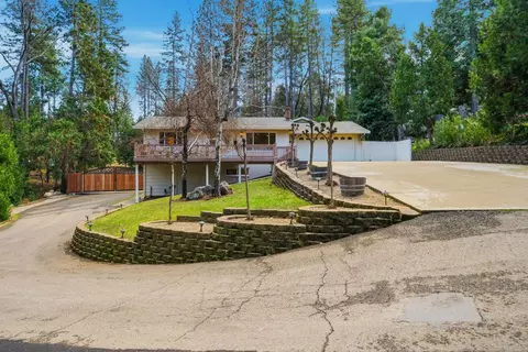 12880 Tabeau Ct, Pine Grove, CA 95665