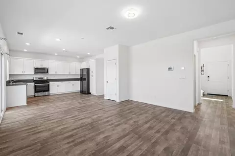 Entry Way - 123 Traverso St, Manteca, CA 95336 photo 1 of 5