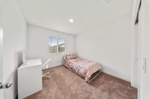 Bedroom - 785 Dean Ct, Merced, CA 95341 photo 4 of 6