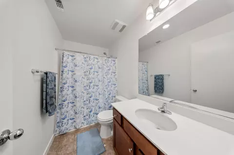Bath - 785 Dean Ct, Merced, CA 95341 photo 1 of 2