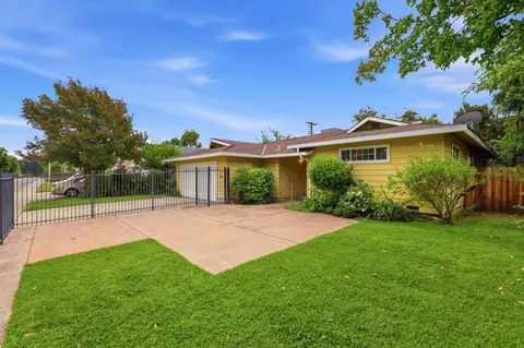158 Globe Ave, Sacramento, CA 95815