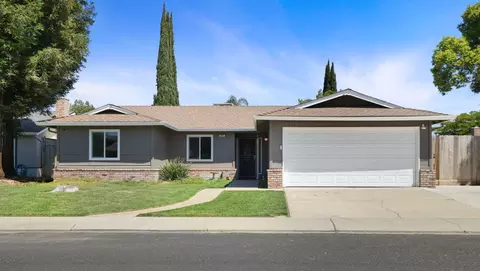825 Buckingham Dr, Manteca, CA 95336