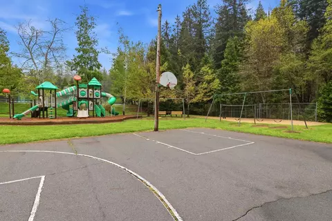 Exterior - 2273 Flanders Dr, Arnold, CA 95223 photo 34 of 37