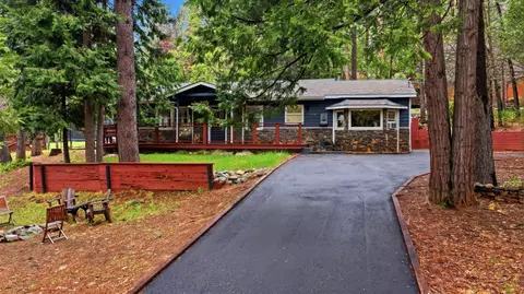 2273 Flanders Dr, Arnold, CA 95223