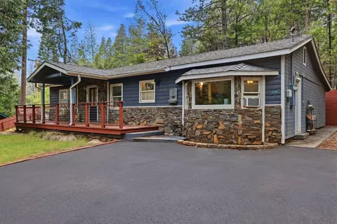 Exterior - 2273 Flanders Dr, Arnold, CA 95223 photo 1 of 37