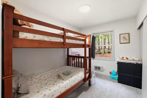 Bedroom - 2273 Flanders Dr, Arnold, CA 95223 photo 5 of 11
