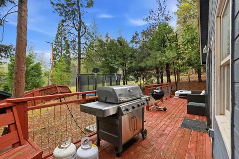Exterior - 2273 Flanders Dr, Arnold, CA 95223 photo 13 of 37