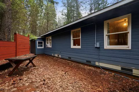 Exterior - 2273 Flanders Dr, Arnold, CA 95223 photo 23 of 37