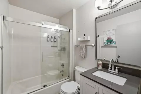 Bath - 2273 Flanders Dr, Arnold, CA 95223 photo 1 of 6