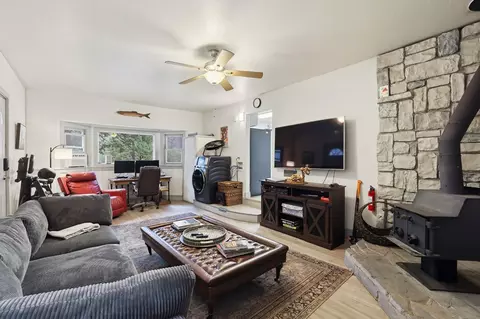 Living - 2273 Flanders Dr, Arnold, CA 95223 photo 3 of 7