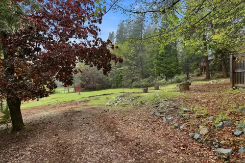 Exterior - 2273 Flanders Dr, Arnold, CA 95223 photo 20 of 37