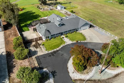 View/Area - 323 Elverta Meadows Ct, Elverta, CA 95626 photo 10 of 11
