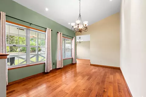 Living - 323 Elverta Meadows Ct, Elverta, CA 95626 photo 1 of 6