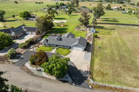 View/Area - 323 Elverta Meadows Ct, Elverta, CA 95626 photo 1 of 11