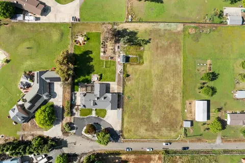 View/Area - 323 Elverta Meadows Ct, Elverta, CA 95626 photo 4 of 11