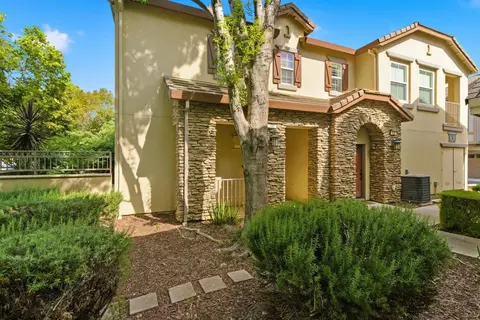 166 W Luna Loca Ln, Mountain House, CA 95391
