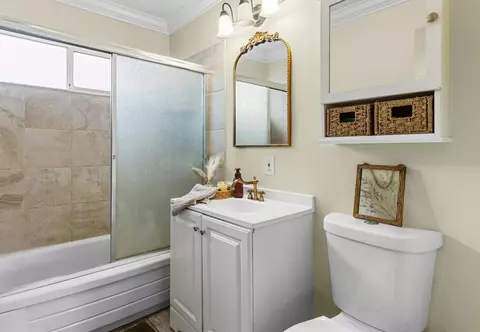 Bath - 3319 U St, Antelope, CA 95843 photo 1 of 1