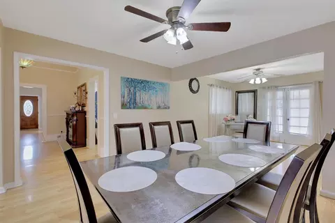 Dining - 1408 Hazel St, Gridley, CA 95948 photo 3 of 3