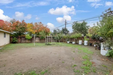 Exterior - 1408 Hazel St, Gridley, CA 95948 photo 6 of 10