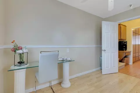 Entry Way - 1408 Hazel St, Gridley, CA 95948 photo 5 of 9