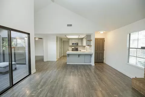 Living - 2325 Manor Oak Dr, Modesto, CA 95355 photo 2 of 8