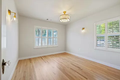 Bedroom - 918 S Lee Ave, Lodi, CA 95240 photo 4 of 5