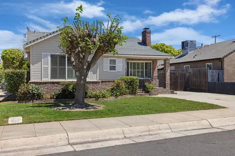 Exterior - 918 S Lee Ave, Lodi, CA 95240 photo 3 of 9