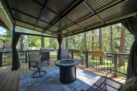 Exterior - 5722 Silverleaf Dr, Foresthill, CA 95631 photo 2 of 10