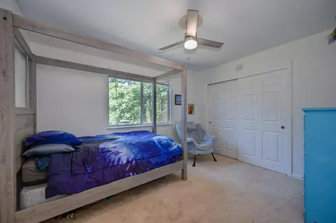 Bedroom - 5722 Silverleaf Dr, Foresthill, CA 95631 photo 2 of 3