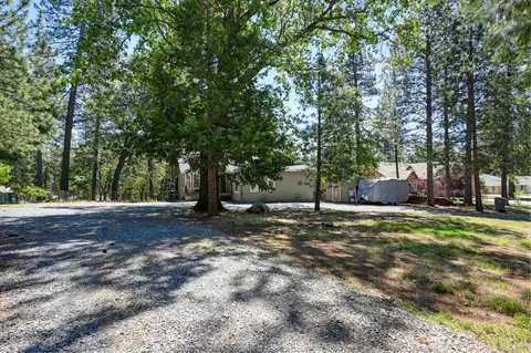 Exterior - 5722 Silverleaf Dr, Foresthill, CA 95631 photo 8 of 10