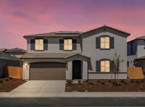 2261 Hewins St, Manteca, CA 95337