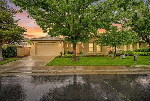 1657 Bowen Dr, Folsom, CA 95630