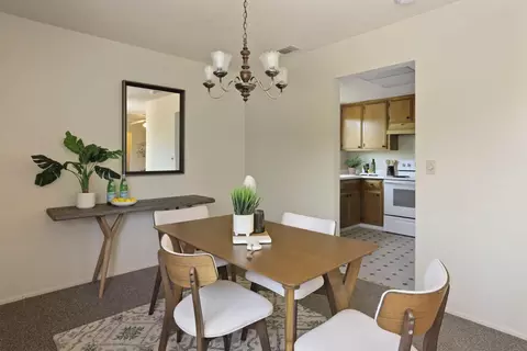 Dining - 1118 Fallbrook Dr, Stockton, CA 95210 photo 2 of 3