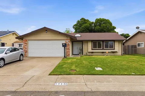 7242 Arutas Dr, North Highlands, CA 95660