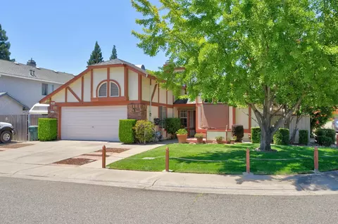 8113 Bellsbrae Dr, Antelope, CA 95843 photo 5