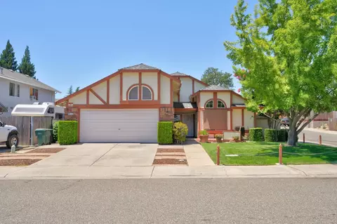 8113 Bellsbrae Dr, Antelope, CA 95843 photo 4
