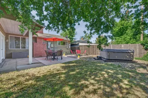 Exterior - 6431 Madison Ave, Carmichael, CA 95608 photo 6 of 15