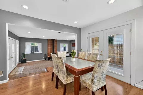 Dining - 6431 Madison Ave, Carmichael, CA 95608 photo 3 of 3