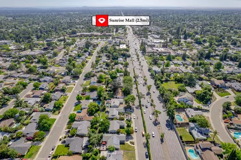 View/Area - 6431 Madison Ave, Carmichael, CA 95608 photo 8 of 21