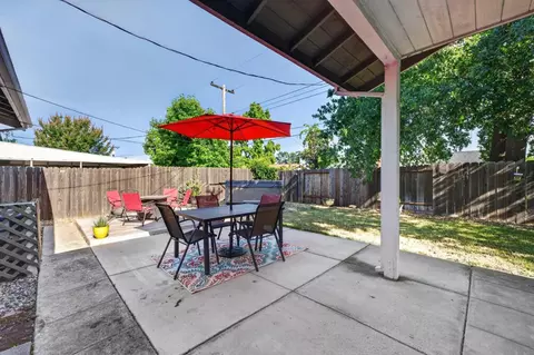 Exterior - 6431 Madison Ave, Carmichael, CA 95608 photo 7 of 15