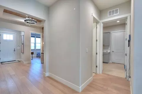 Entry Way - 2995 Middlebury Dr, Lathrop, CA 95330 photo 9 of 12
