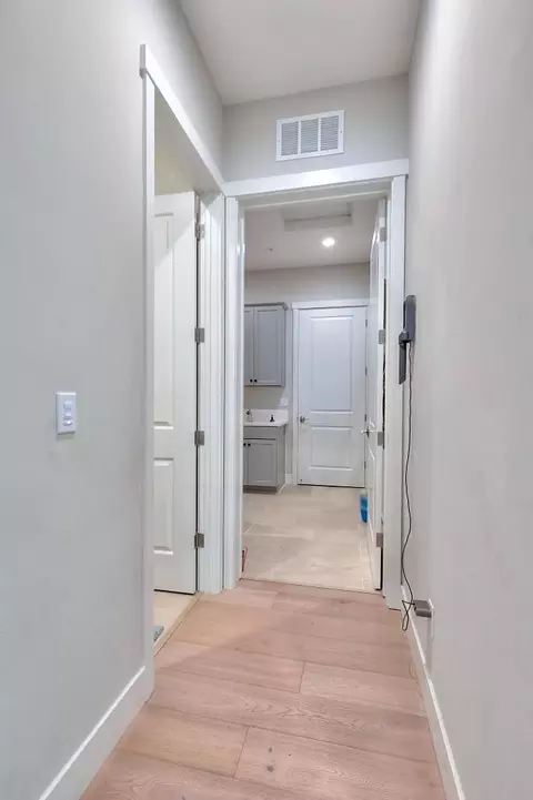 Entry Way - 2995 Middlebury Dr, Lathrop, CA 95330 photo 10 of 12