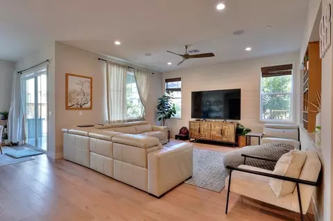 Living - 2995 Middlebury Dr, Lathrop, CA 95330 photo 1 of 2