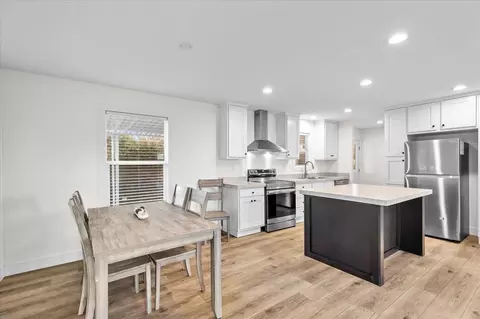 Kitchen - 3100 Celebrity Ln, Modesto, CA 95350 photo 4 of 6