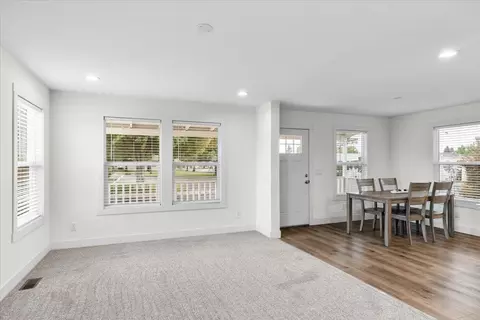 Living - 3100 Celebrity Ln, Modesto, CA 95350 photo 3 of 3