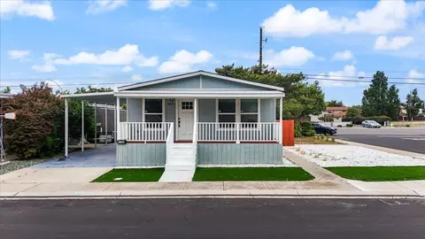 3100 Celebrity Ln, Modesto, CA 95350