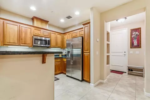 Entry Way - 3385 Dublin Blvd #426, Dublin, CA 94568 photo 7 of 7