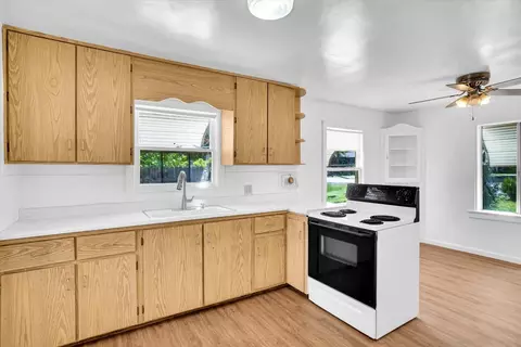 Kitchen - 6049 Landis, Carmichael, CA 95608 photo 3 of 3