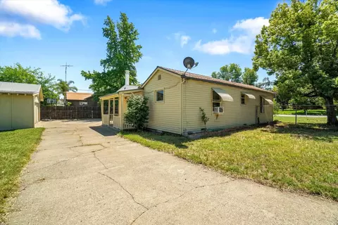 Exterior - 6049 Landis, Carmichael, CA 95608 photo 3 of 13