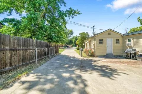 Exterior - 6049 Landis, Carmichael, CA 95608 photo 5 of 13